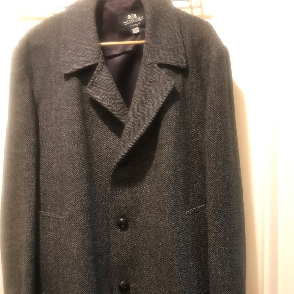 Stanford wool blend jacket used in mint condition